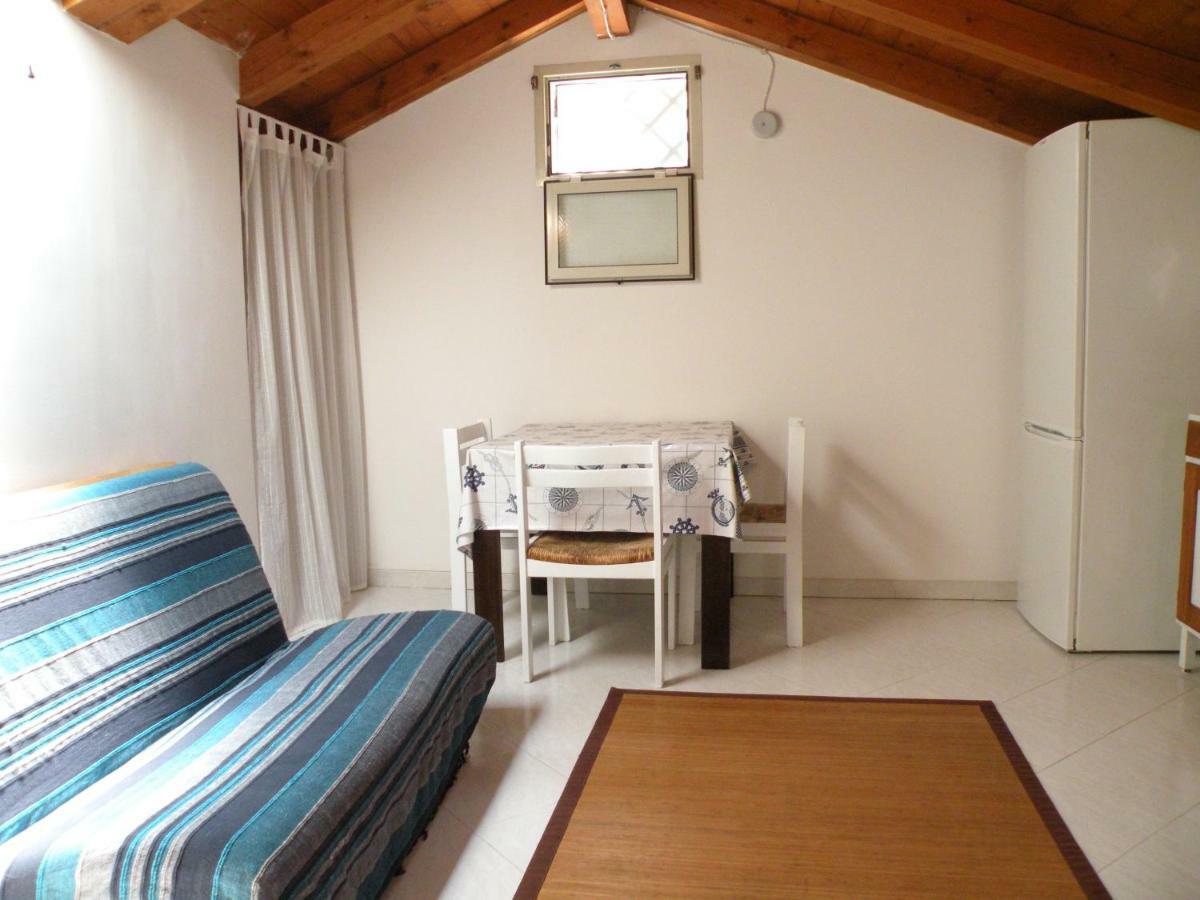 Apartmán Deliziosa Mansarda Nel Quartiere Marina - Cagliari Q8577 Exteriér fotografie
